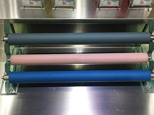 深圳硅胶辊